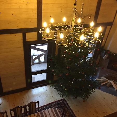 Chalet Shepit Karpat Μπούκοβελ Εξωτερικό φωτογραφία