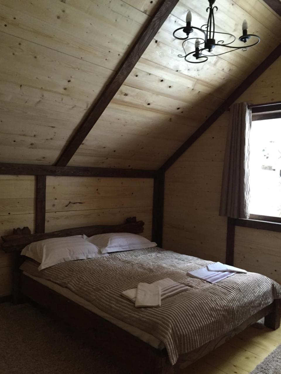 Chalet Shepit Karpat Μπούκοβελ Εξωτερικό φωτογραφία