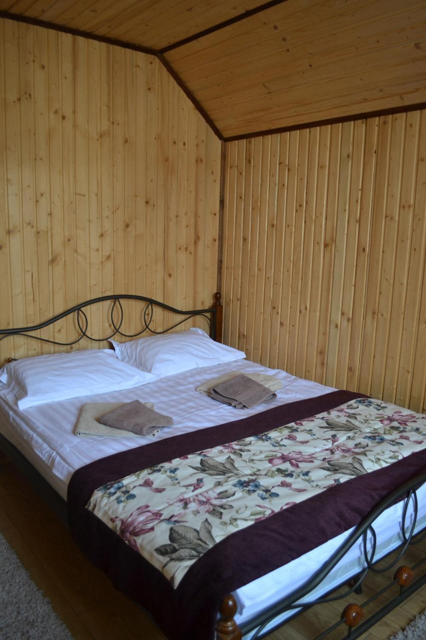 Chalet Shepit Karpat Μπούκοβελ Εξωτερικό φωτογραφία
